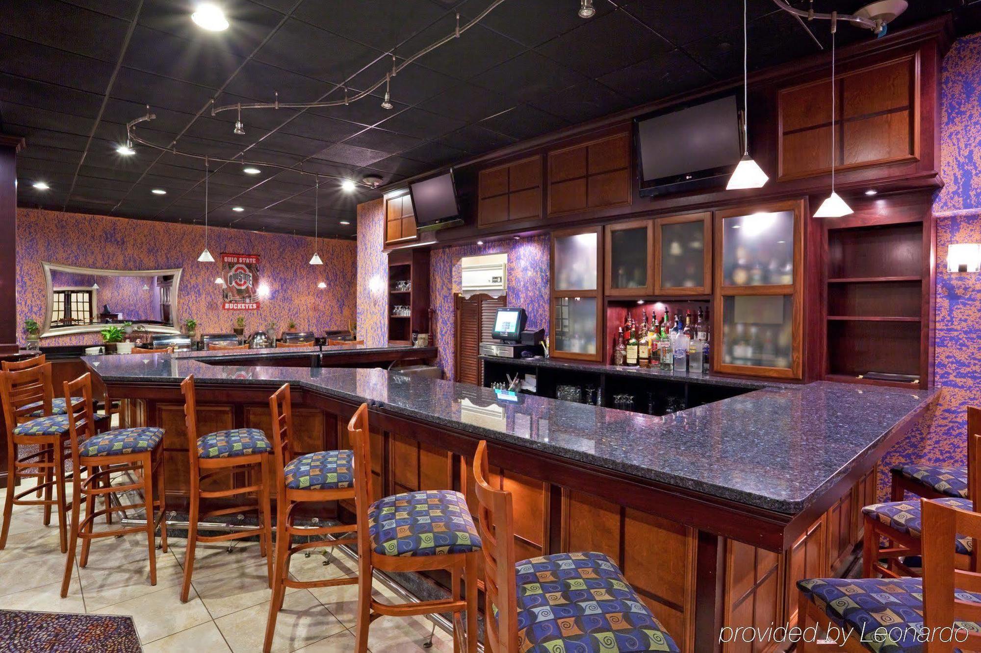 Holiday Inn Columbus North I-270 Worthington 외부 사진